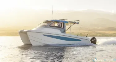 Aquila  28 Molokai Cuddy