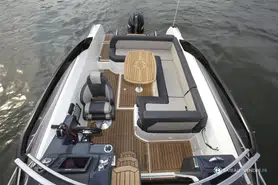 Parker  750 Day Cruiser