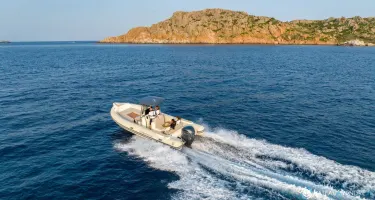 Capelli Tempest 750 Luxe