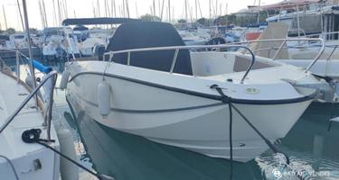 Quicksilver Activ 755 Open