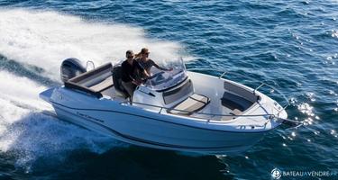 Jeanneau Cap Camarat 6.5 CC Serie 3