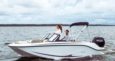 Quicksilver Activ 525 Axess