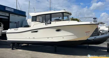 Quicksilver  905 Pilothouse