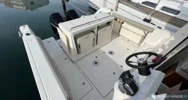 Quicksilver  905 Pilothouse
