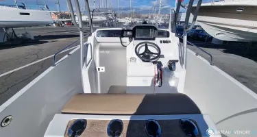 Jeanneau Cap Camarat 7.5 CC Style