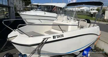 Quicksilver Activ 555 Open