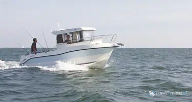 Quicksilver Arvor 690