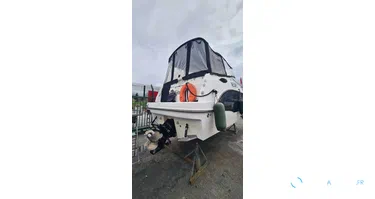 Bayliner  255